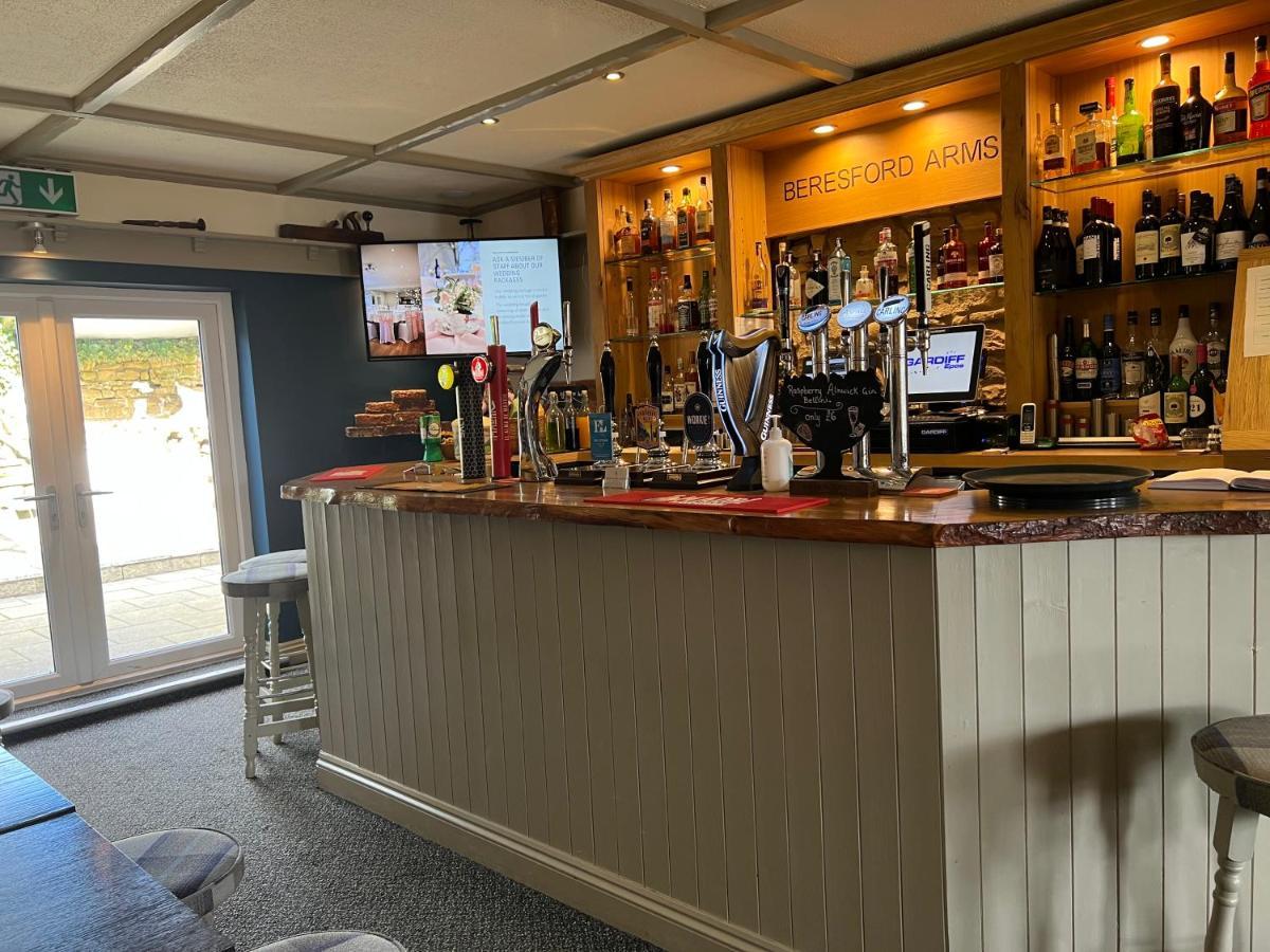 Hotel The Beresford Arms à Morpeth Extérieur photo